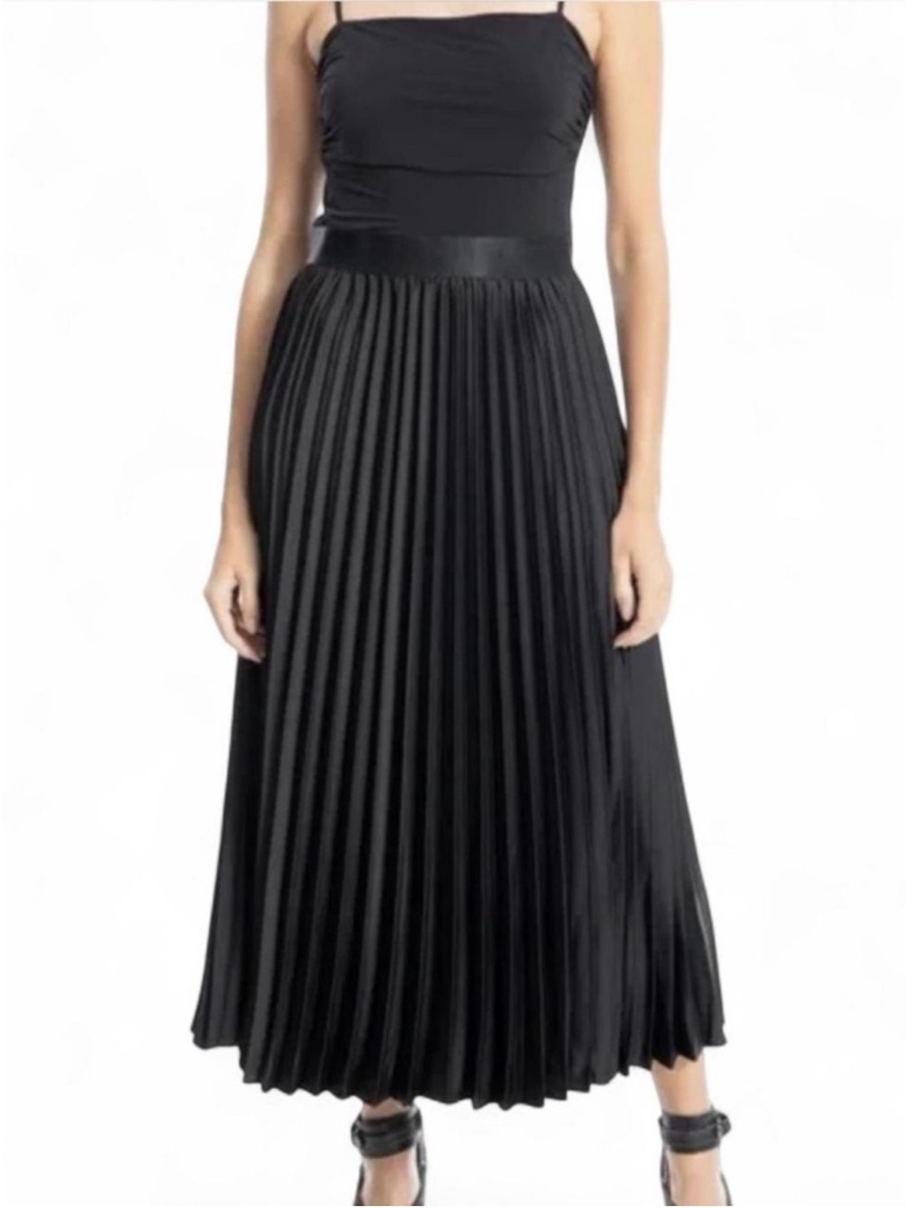 Max Studio Black Satin Pleated Maxi Skirt A-Line Maxi Skirt, size Small